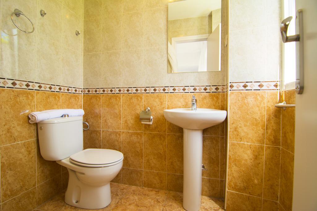 San Jose Guest House Granada Room photo